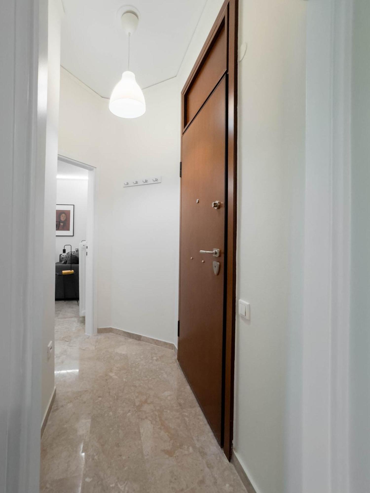 Mets Gem With Balcony Near Acropolis Appartement