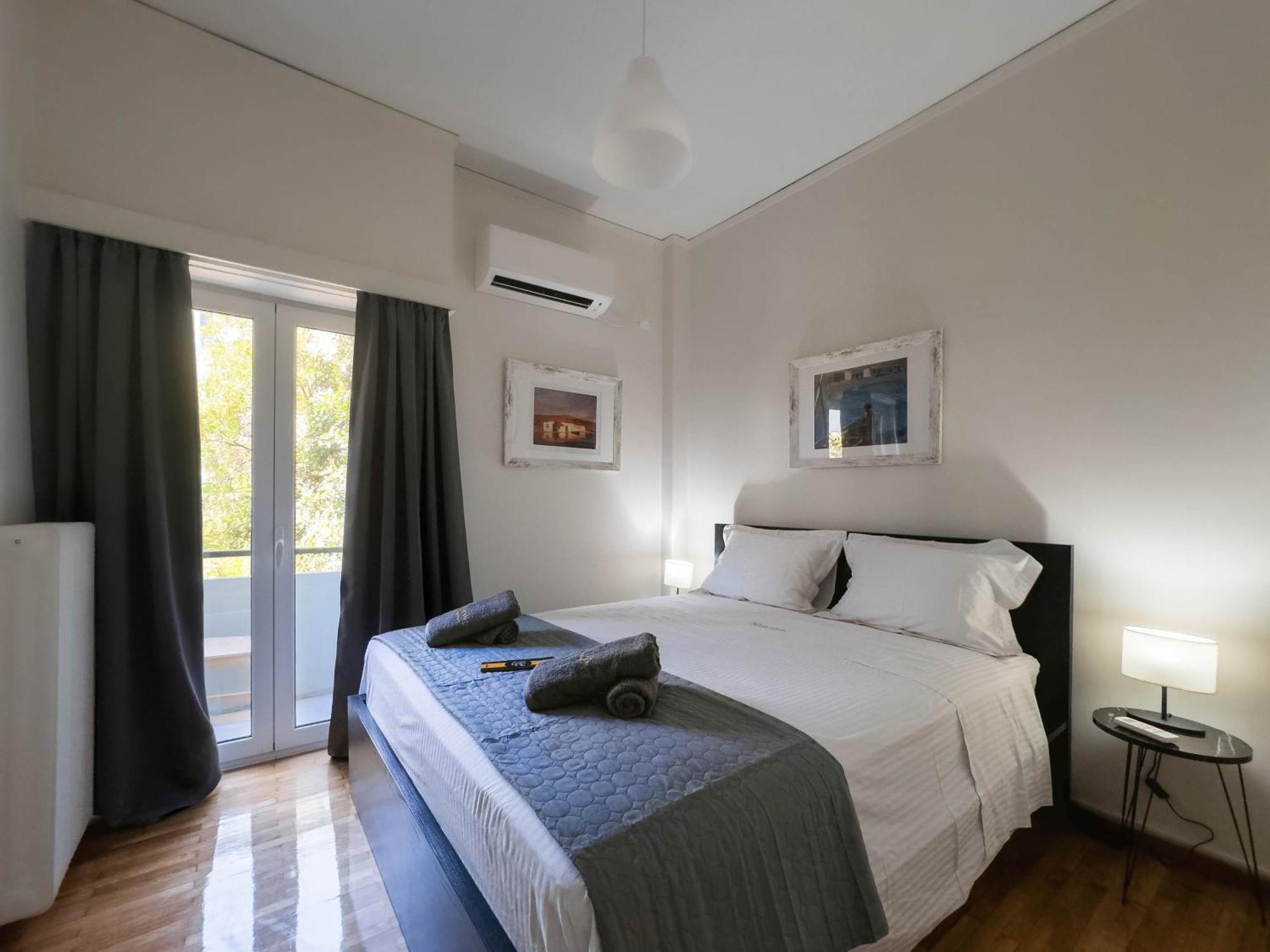 Apartment Mets Gem With Balcony Near Acropolis *